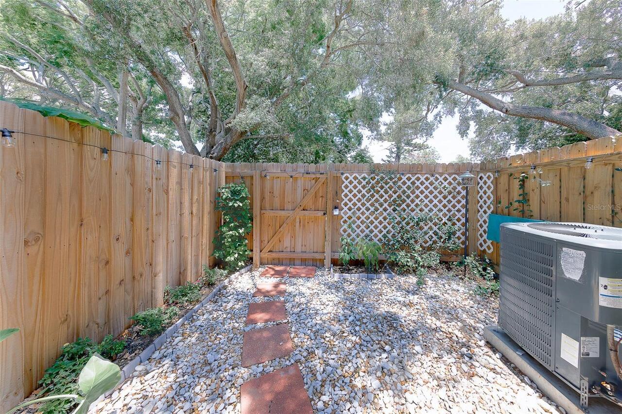 Listing Photo 33