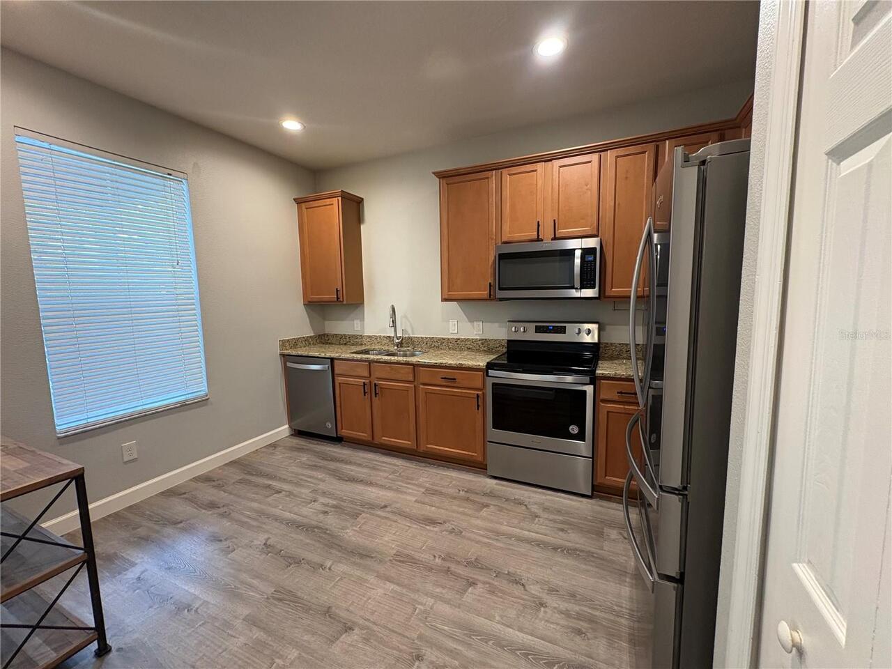 Listing Photo 7