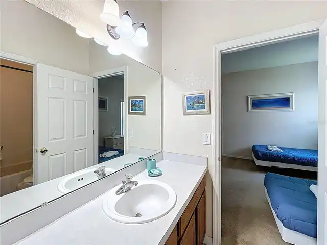 Listing Photo 19