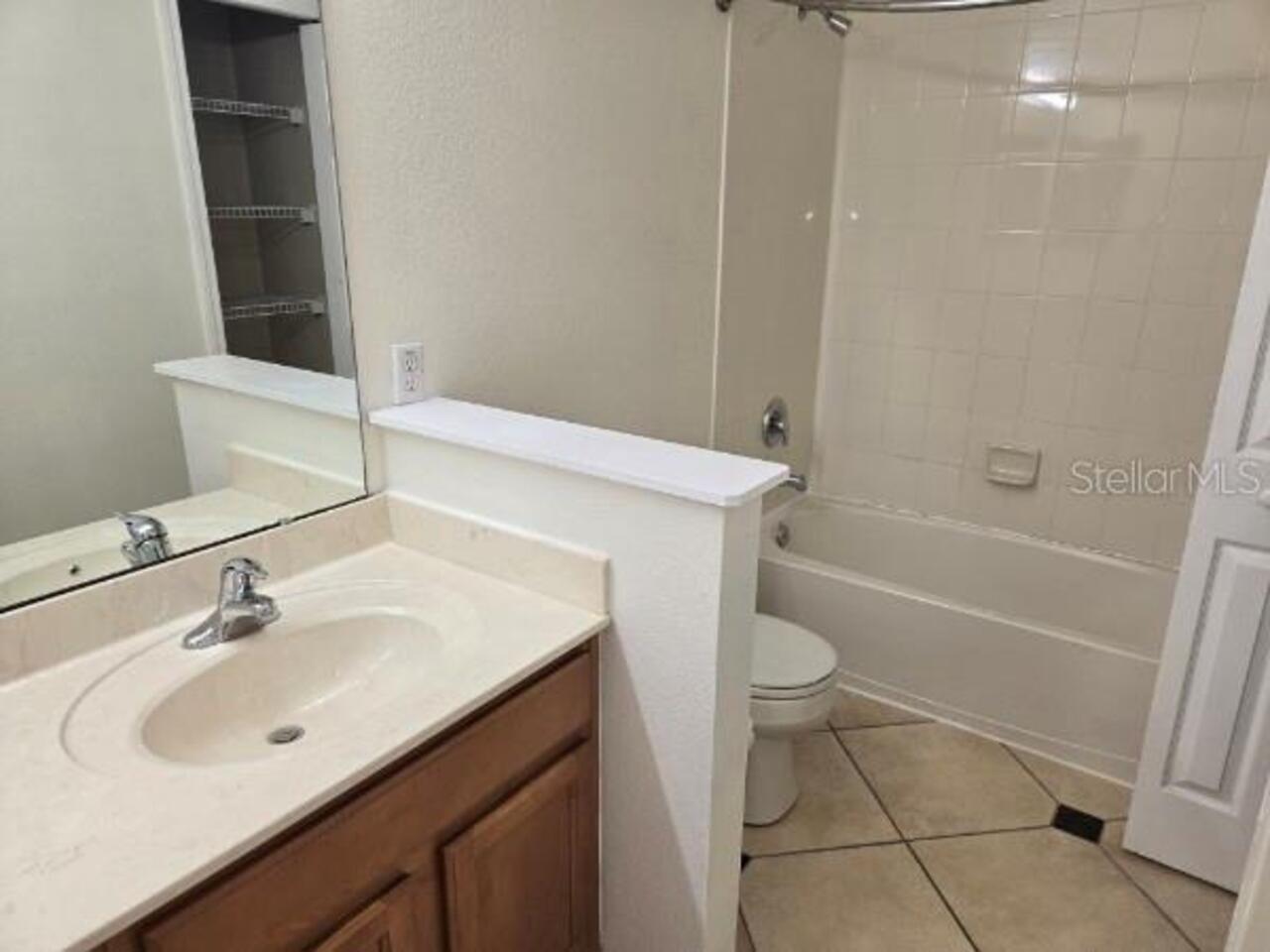 Listing Photo 11