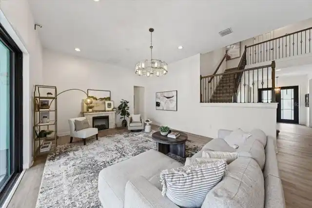Listing Photo 7