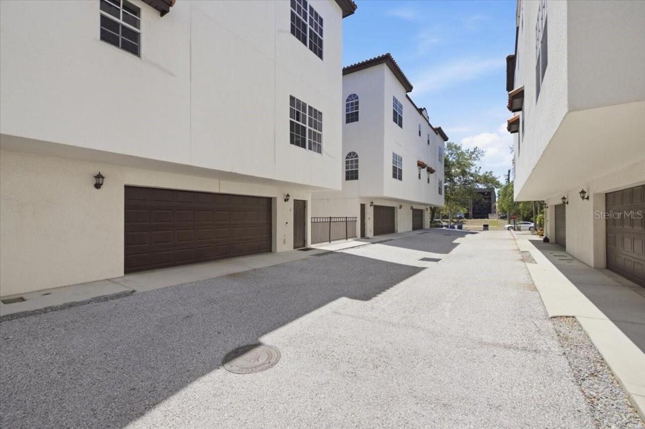 Listing Photo 22