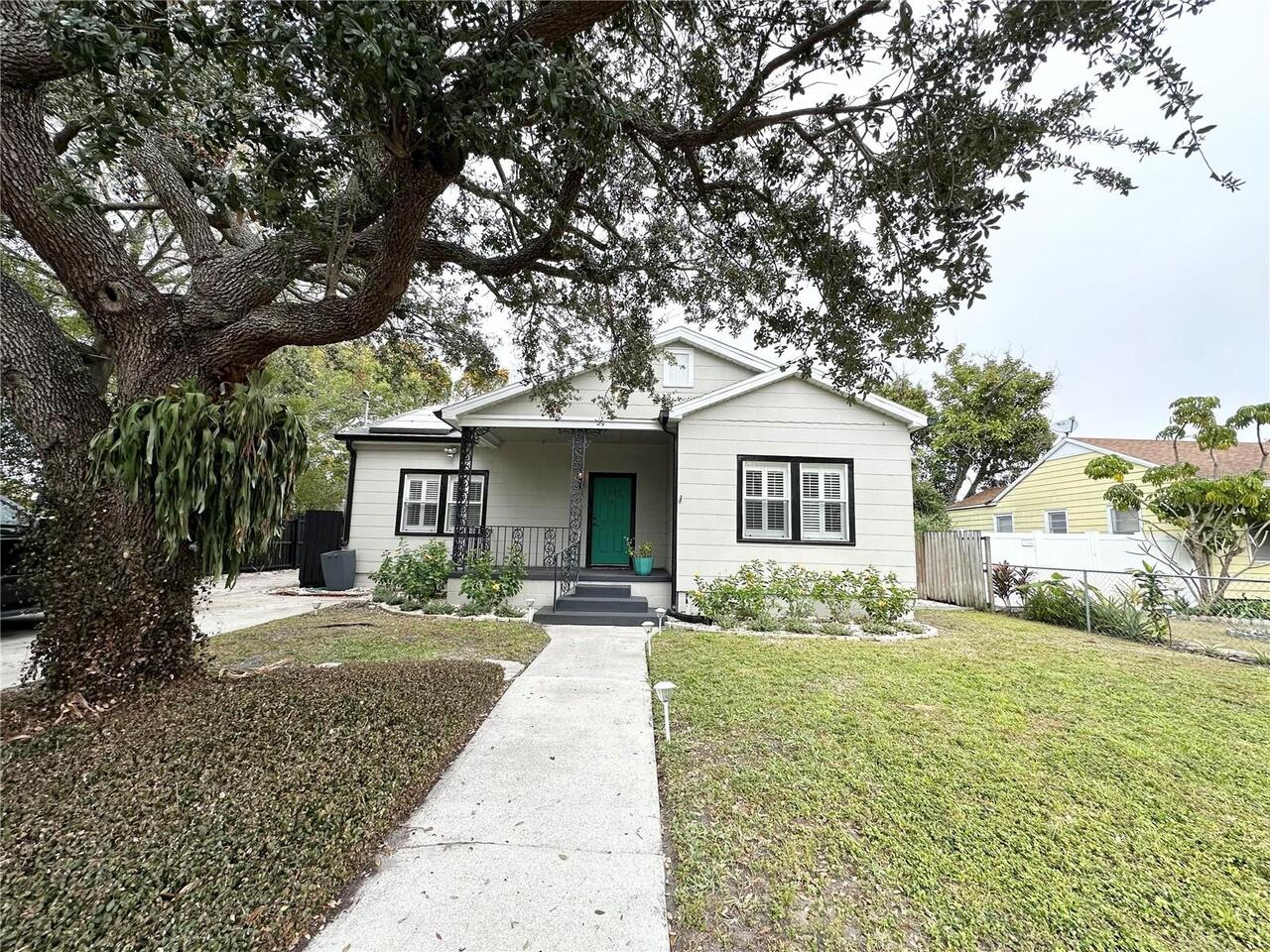 Listing Photo 6