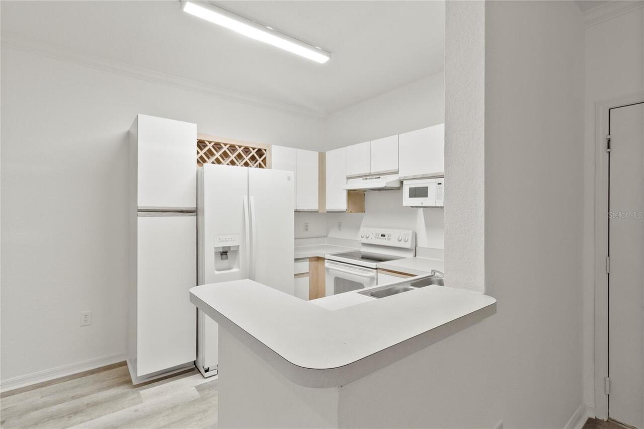 Listing Photo 7
