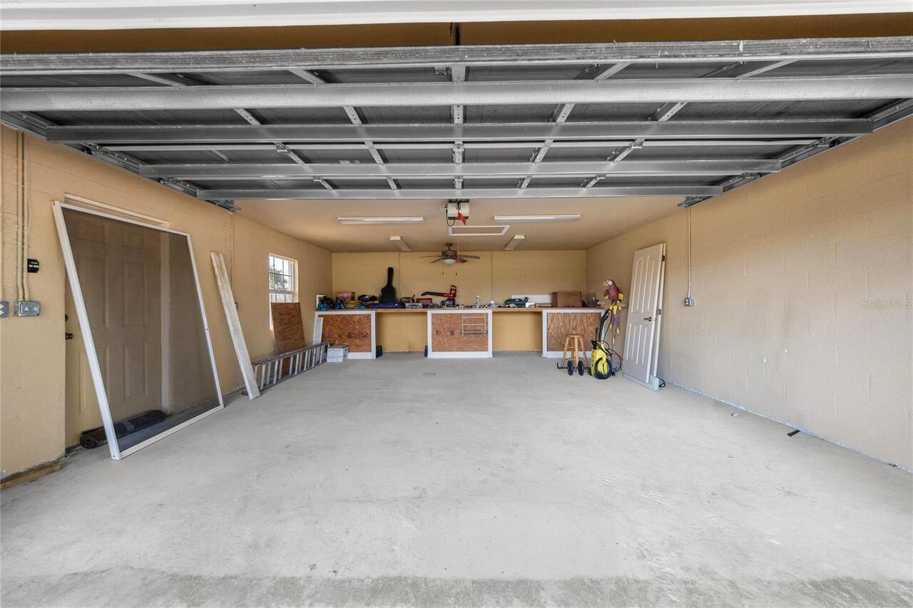 Listing Photo 11