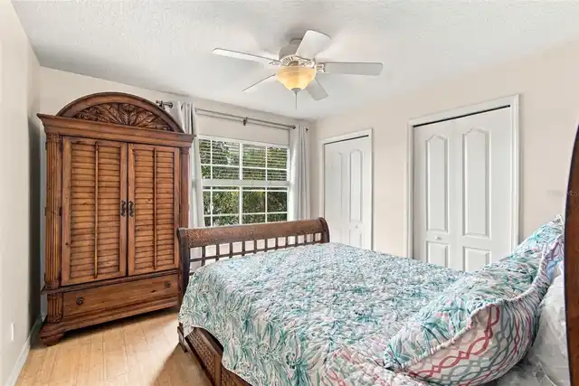 Listing Photo 24