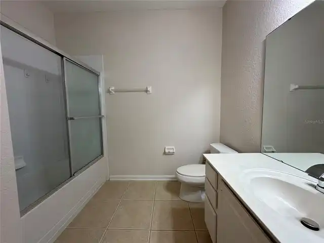 Listing Photo 14
