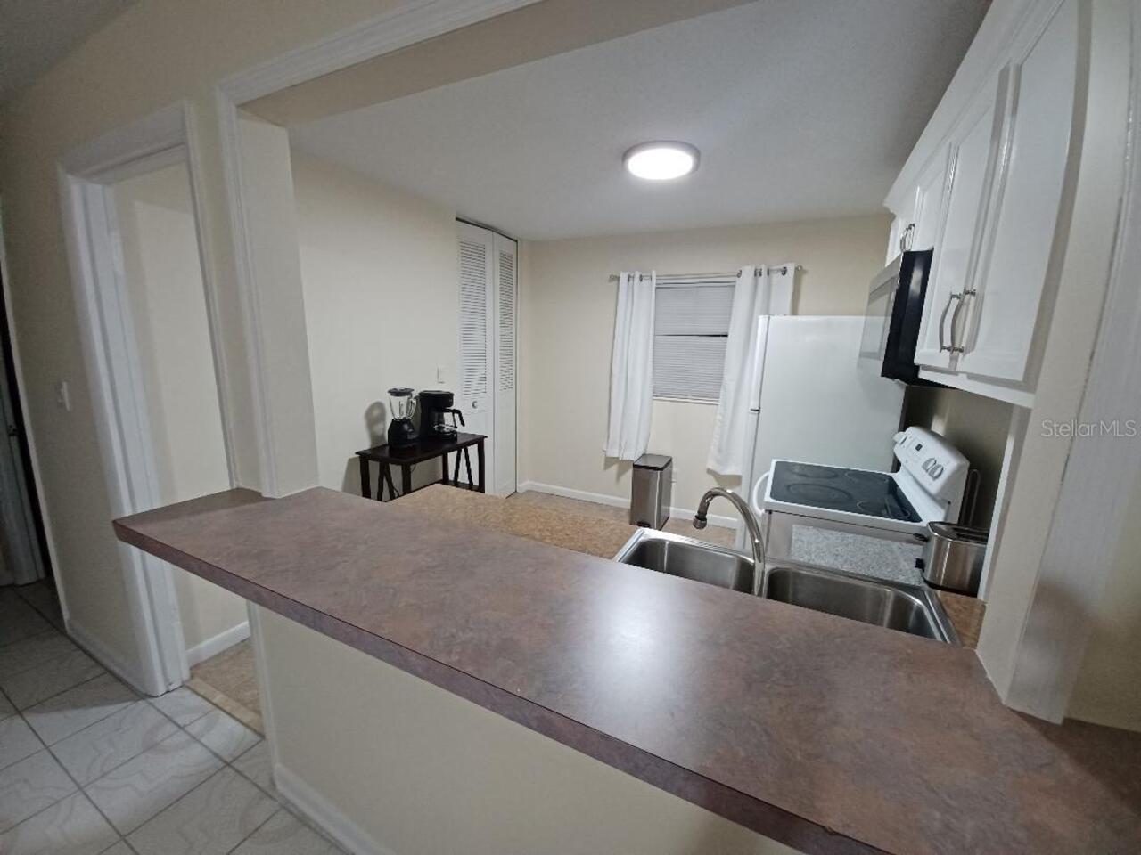 Listing Photo 9