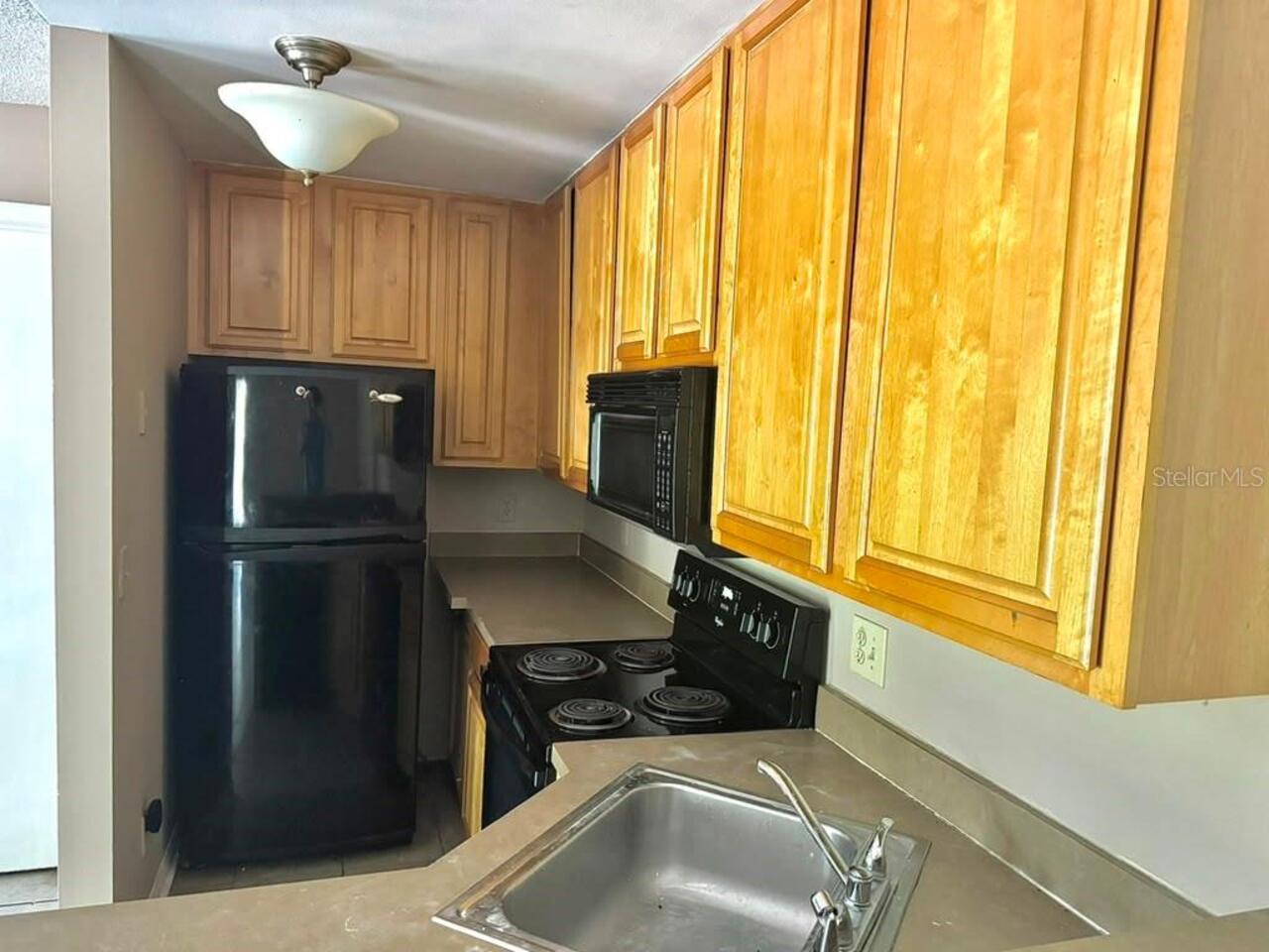 Listing Photo 11