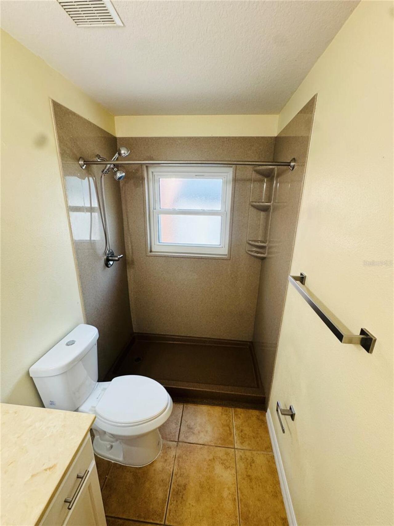 Listing Photo 24