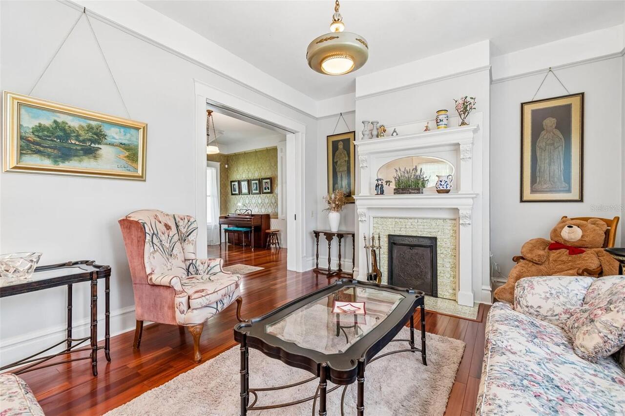 Listing Photo 16