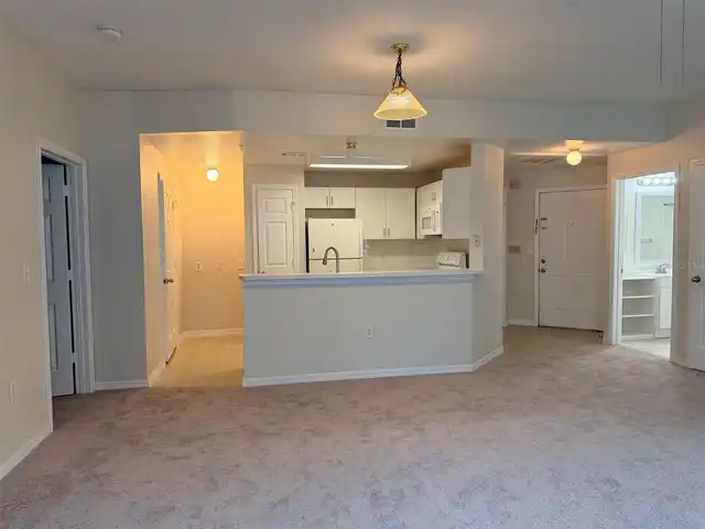Listing Photo 7