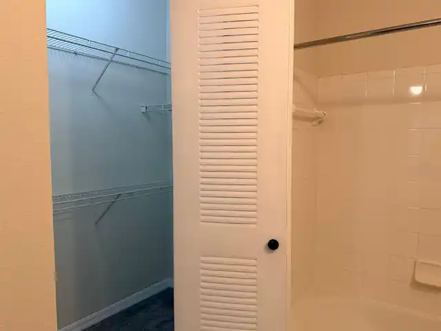 Listing Photo 20