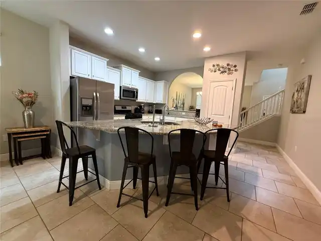 Listing Photo 16