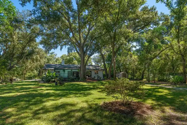 Listing Photo 37