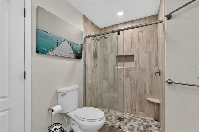 Listing Photo 29