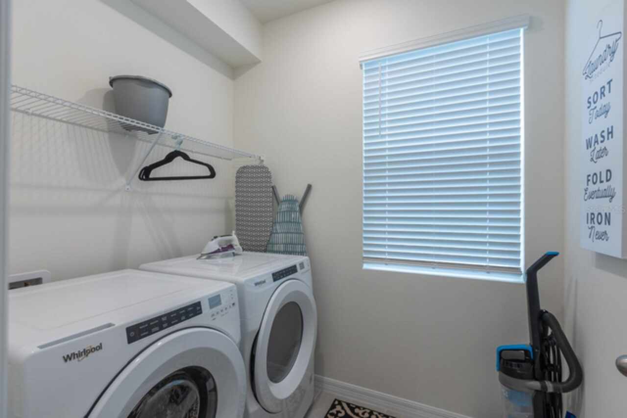Listing Photo 12