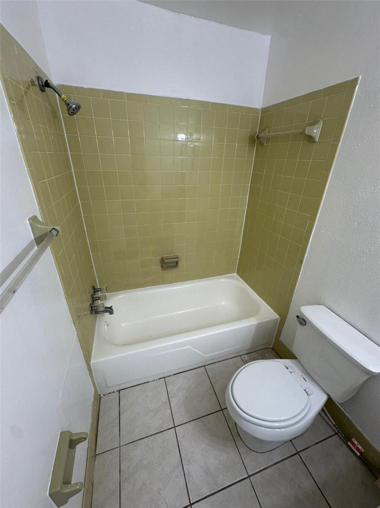 Listing Photo 9