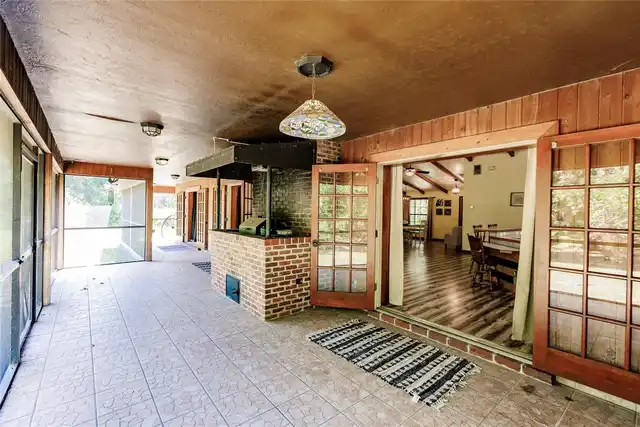 Listing Photo 34