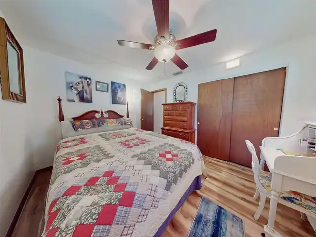 Listing Photo 23