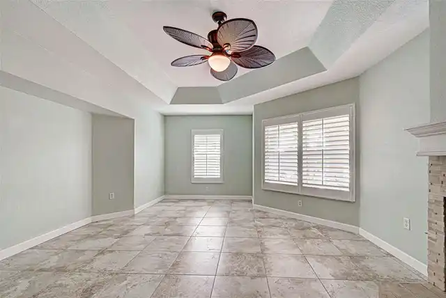Listing Photo 17