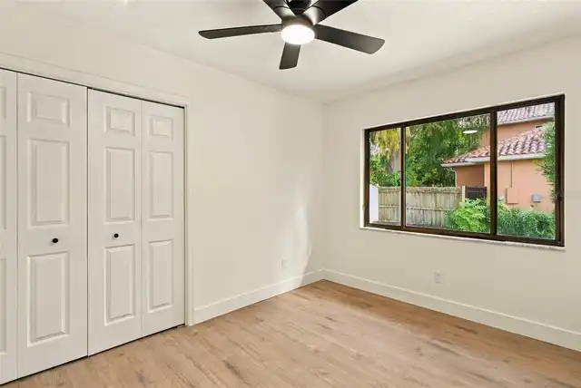 Listing Photo 28