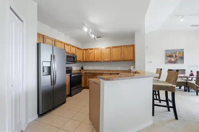 Listing Photo 14