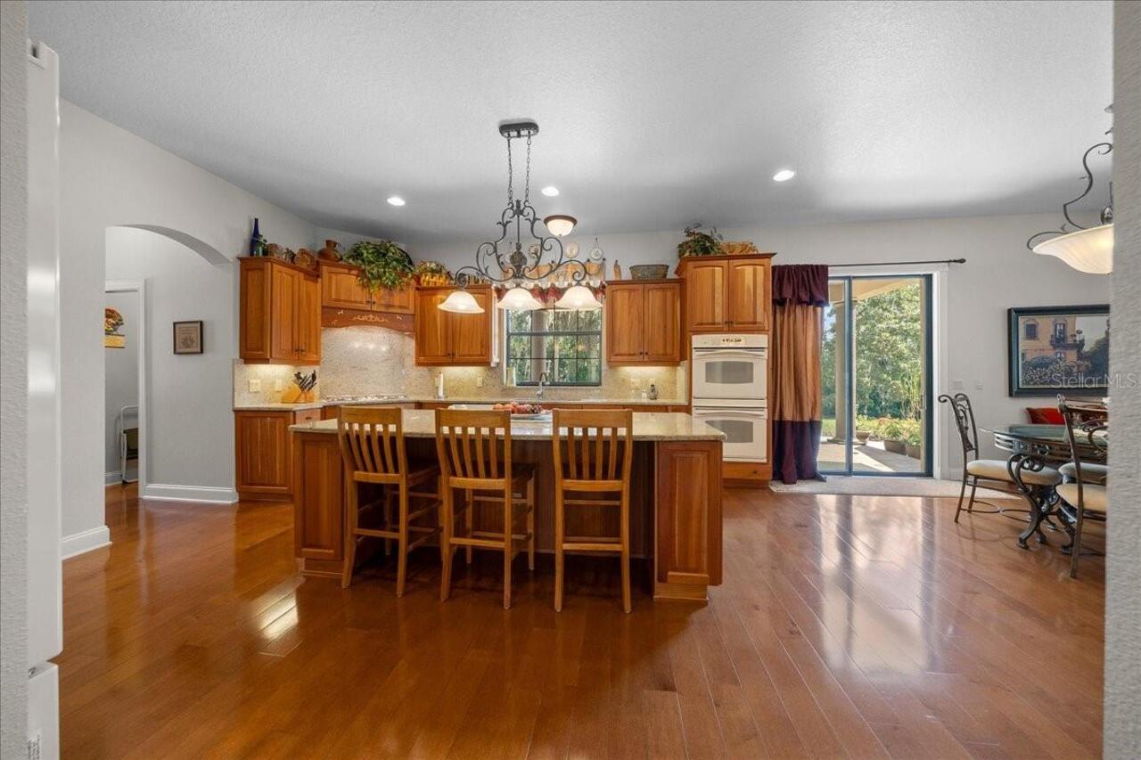 Listing Photo 16