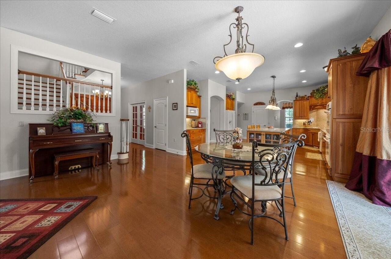 Listing Photo 17