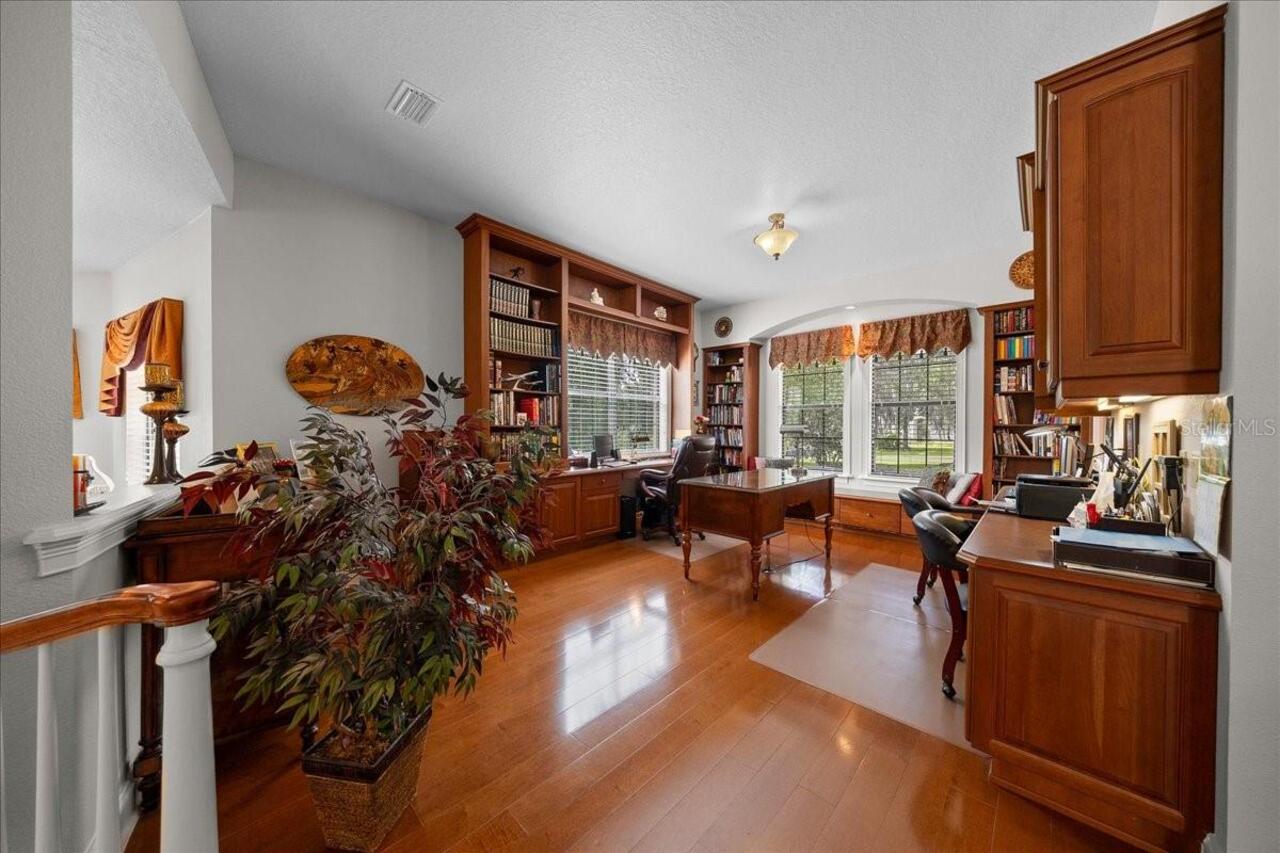 Listing Photo 23