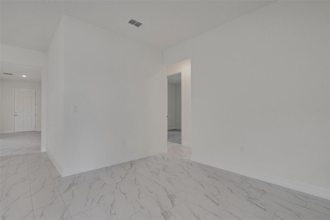 Listing Photo 33