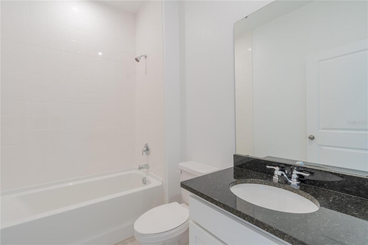 Listing Photo 13