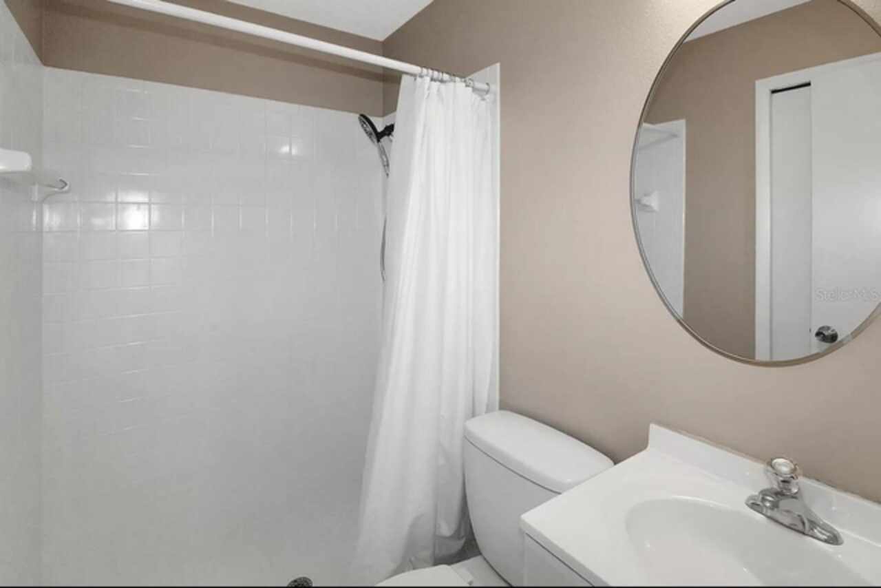 Listing Photo 8