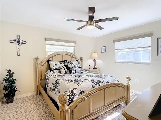 Listing Photo 37