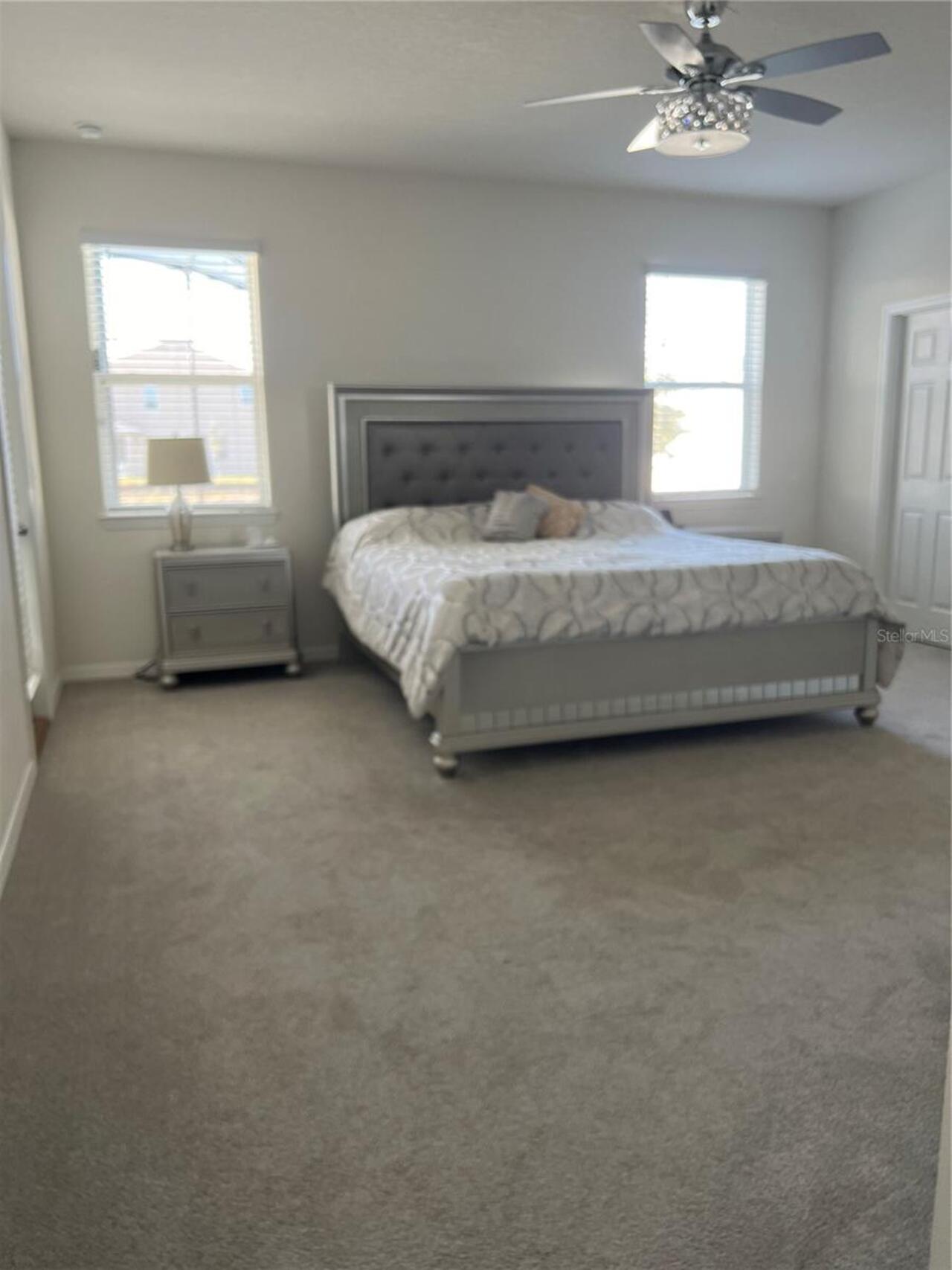 Listing Photo 12