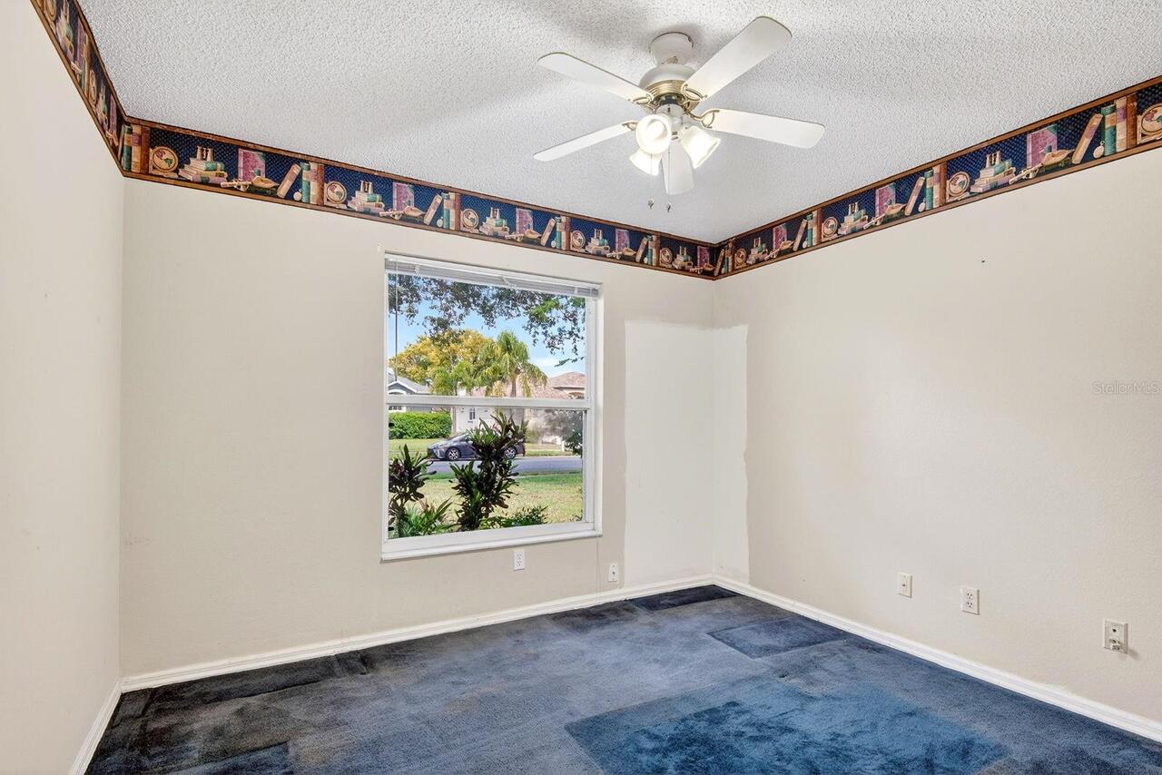 Listing Photo 14