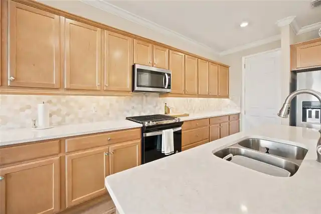 Listing Photo 13