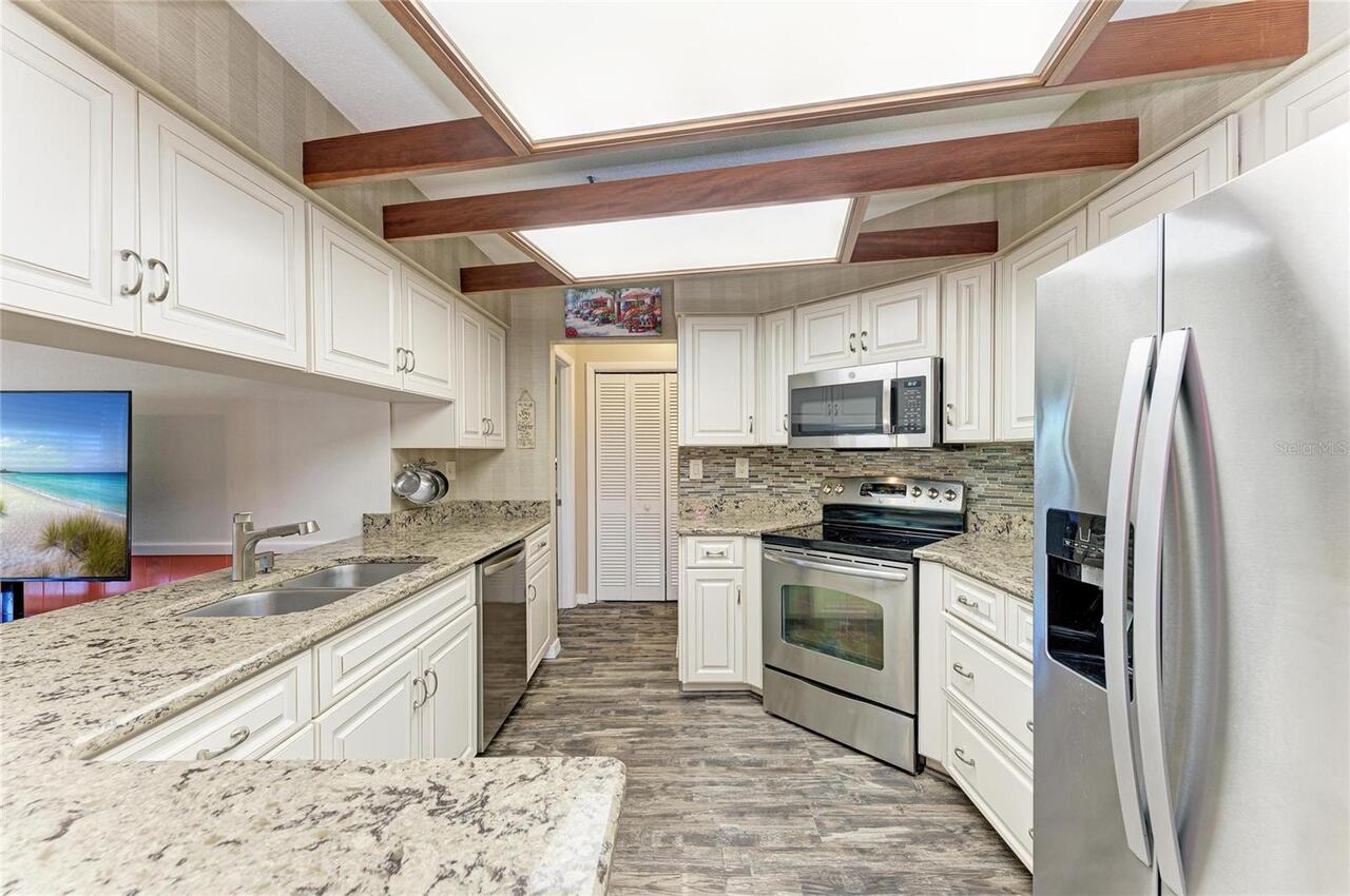 Listing Photo 19