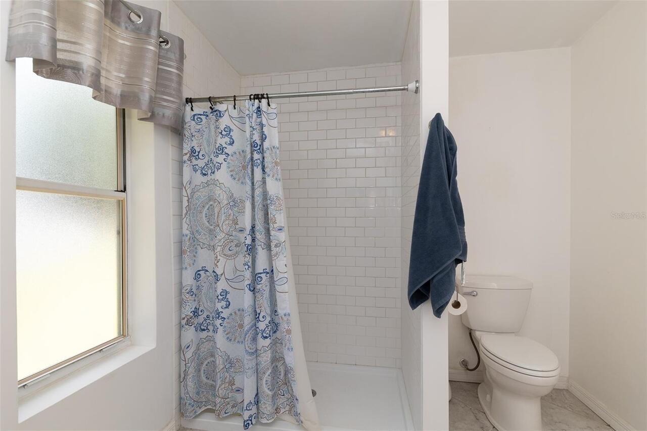 Listing Photo 28
