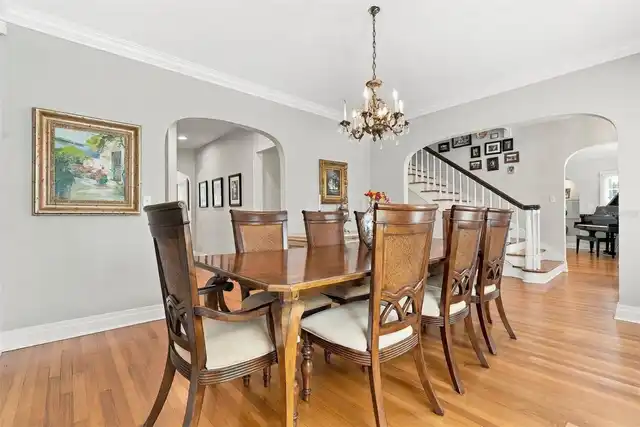 Listing Photo 8