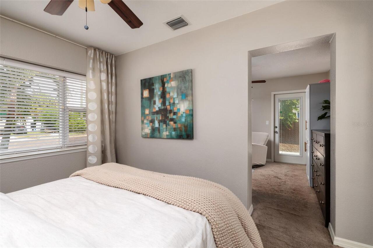 Listing Photo 15