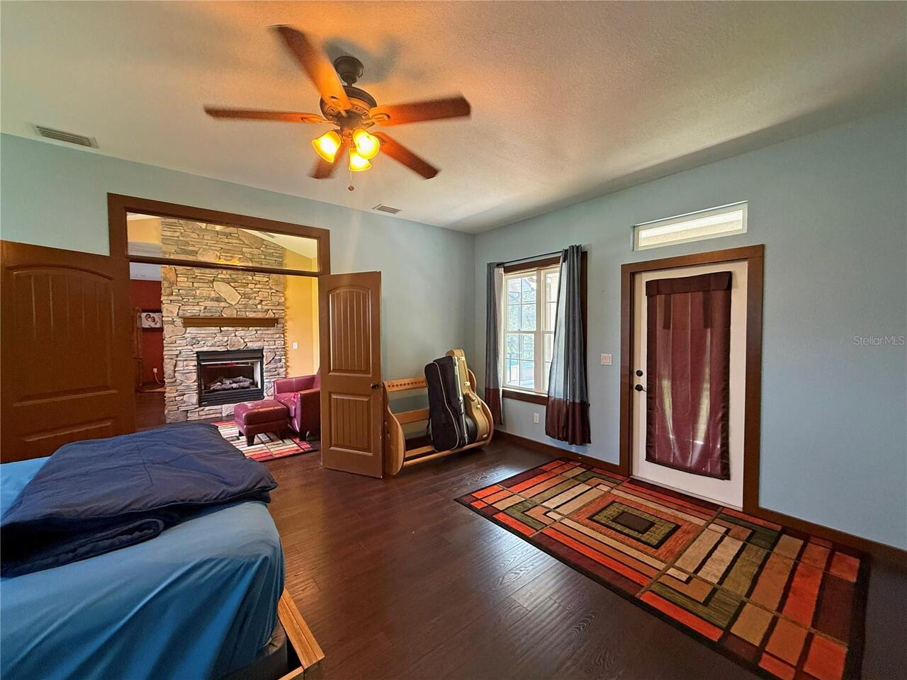 Listing Photo 14