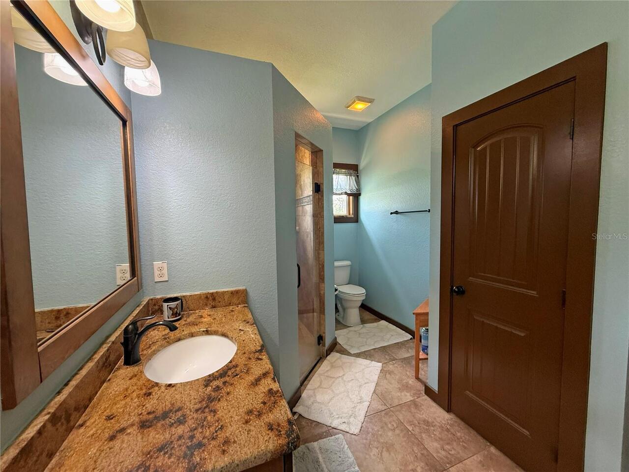 Listing Photo 17
