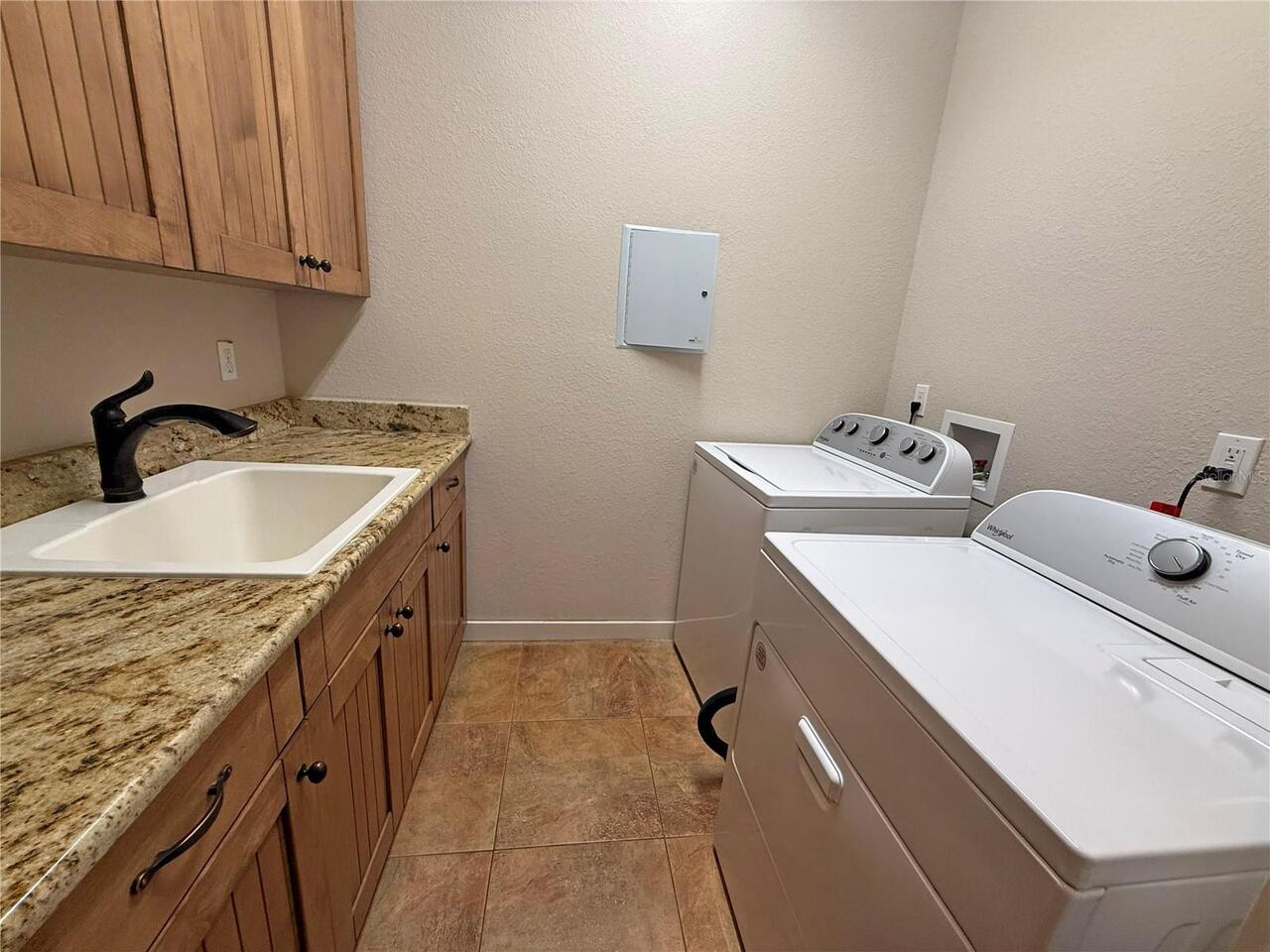 Listing Photo 28