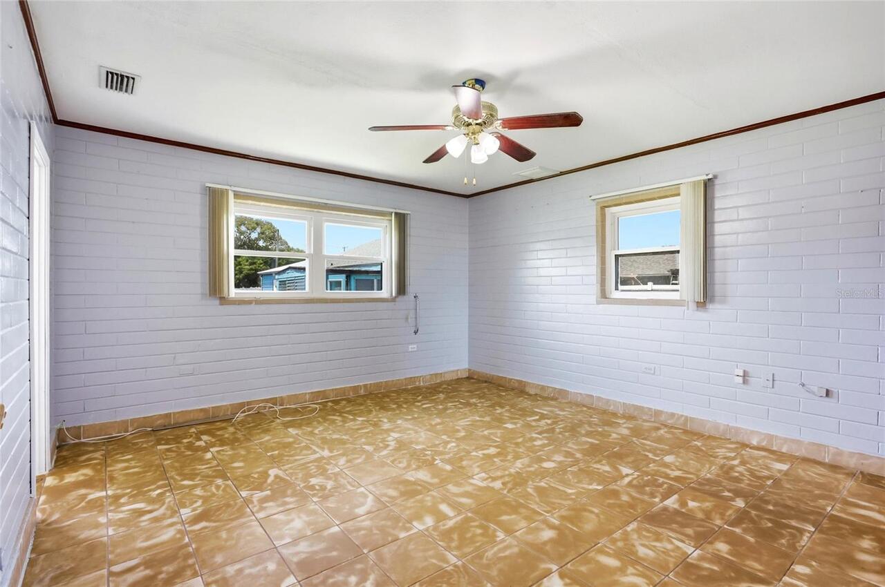 Listing Photo 21