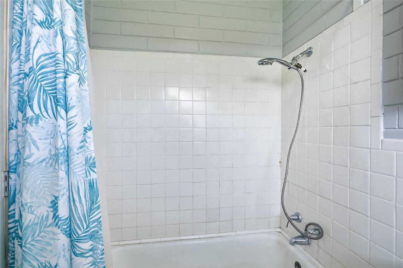 Listing Photo 24