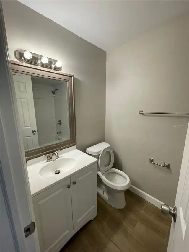 Listing Photo 7