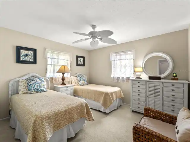 Listing Photo 22