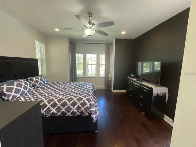 Listing Photo 38