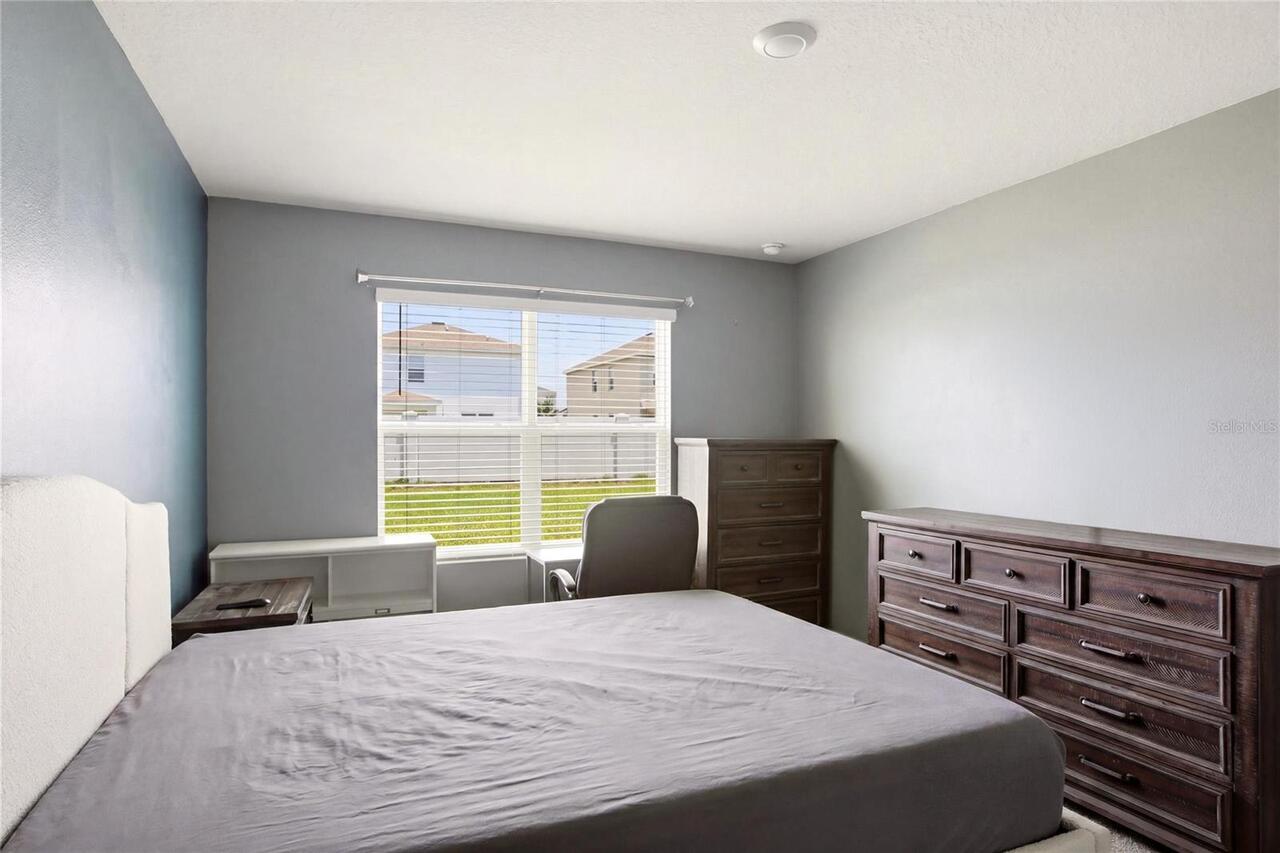 Listing Photo 15